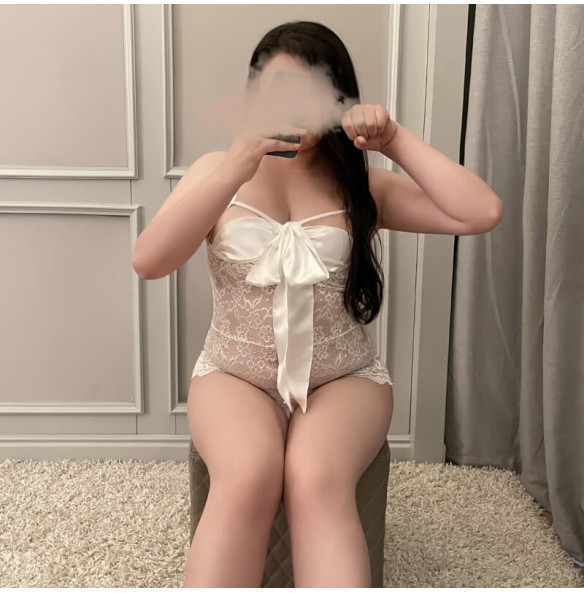 FEE ET MOI - Lace Strap Open Crotchless Bodysuit (Plus Size - White) FEE ET MOI - Lace Strap Open Crotchless Bodysuit (Plus Size - White)